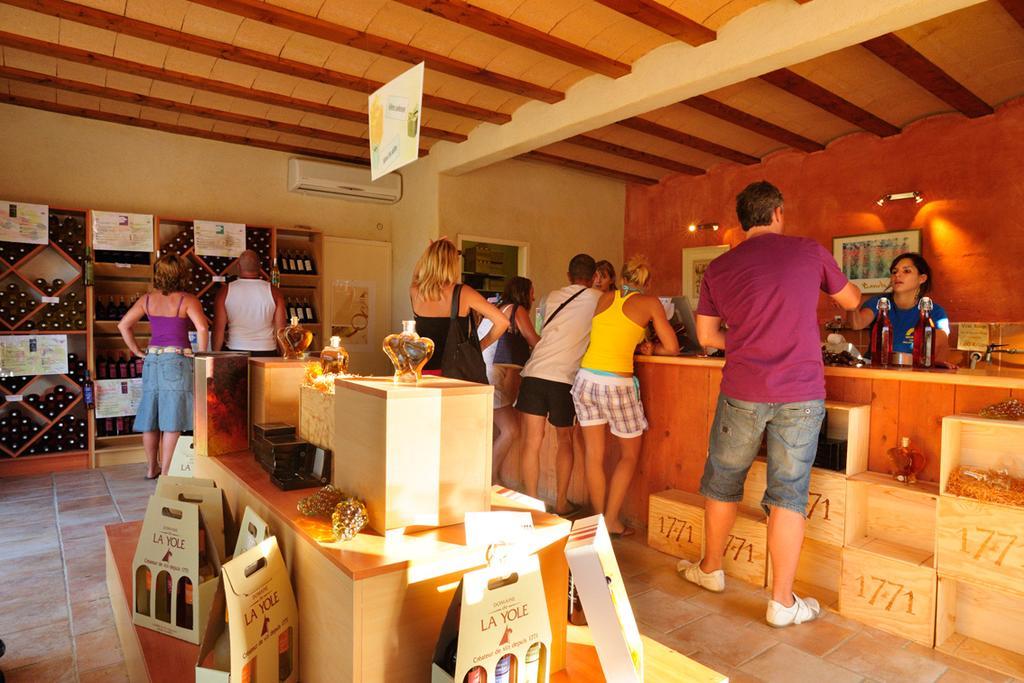 Happy Camp Mobile Homes In Domaine La Yole Camping Lodge Valras-Plage Luaran gambar